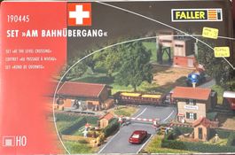 Faller 190445 HO Set am Bahnübergang Swiss Edition