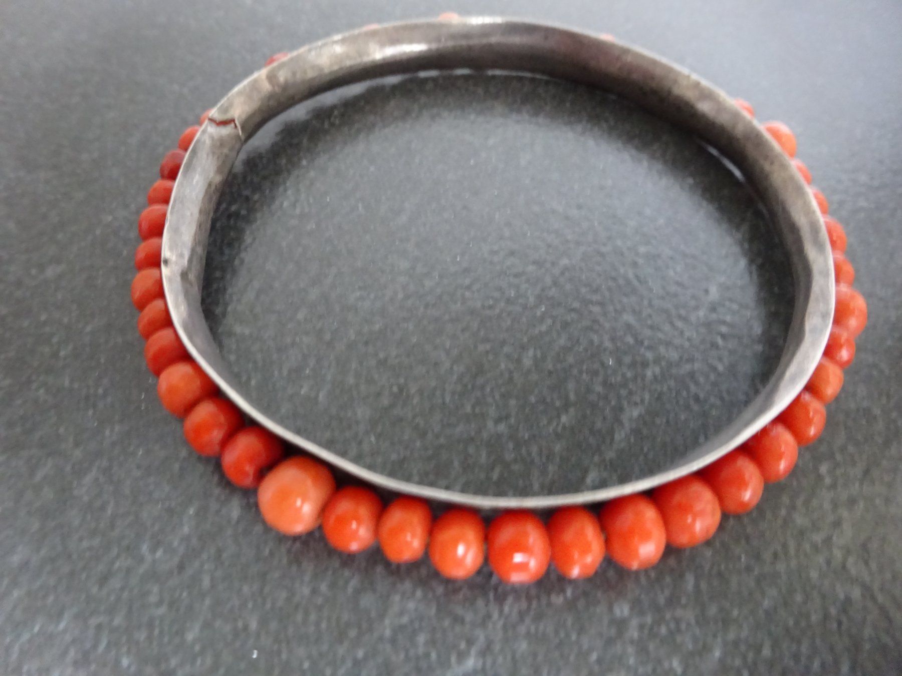 Bracciali & Braccialetti: Armreif Korallen Sardinien – Usato da Oetwil am See venduto da Senegal 1