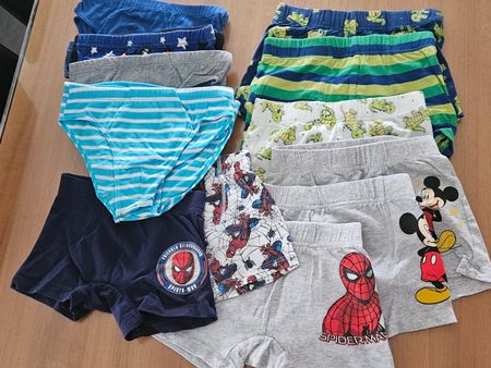 Unterhosen für Jungs Gr110/116 Boxer und Slip