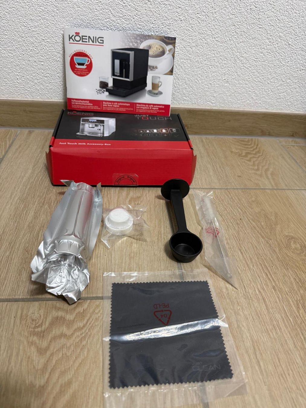 König Macchine per caffè & Macchine per espresso: König finessa BLACK CUBE – Usato da Freienbach venduto da pae_8ff7 1