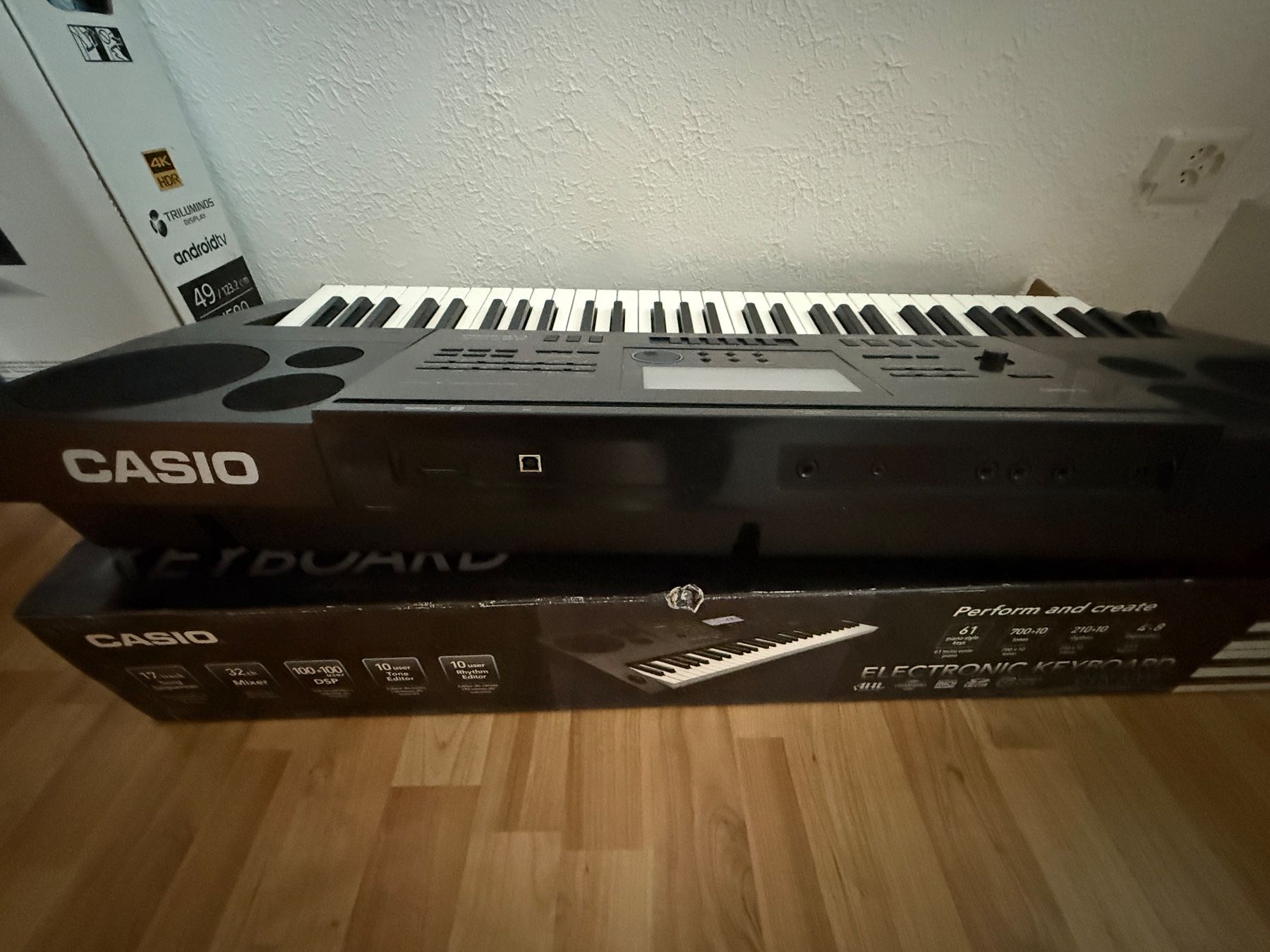 Casio Strumenti musicali: Casio ELECTRONIC KEYBOARD CTK-6200 mit orginal Verpackung – Usato da Niederuzwil venduto da bentorem 8
