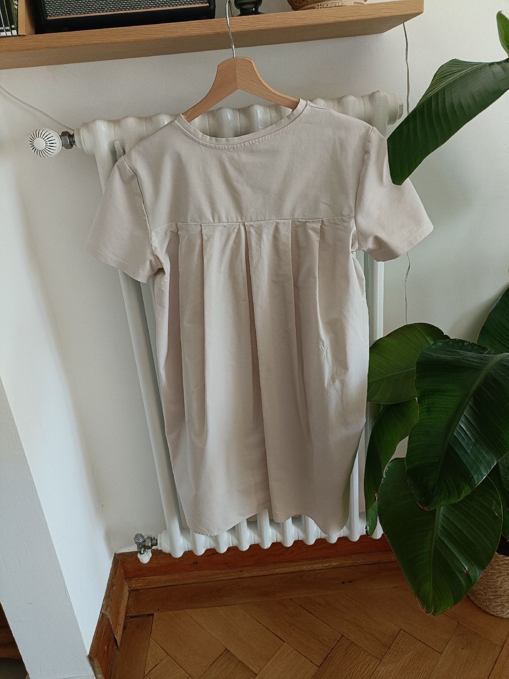 Zara Robes: Robe Zara blanc cassé - Taille S – D'occasion à Vaulruz par O_DDM 1