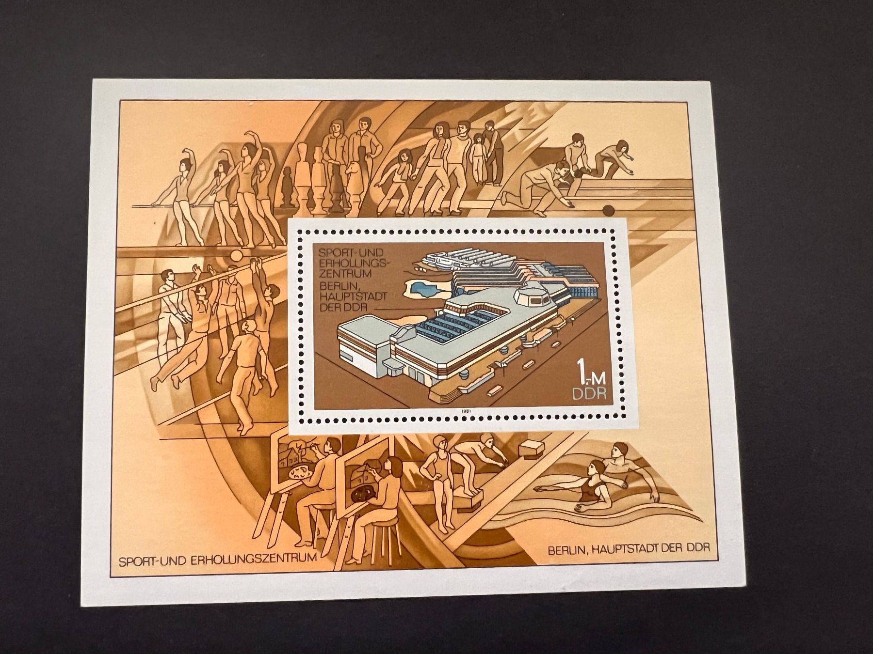 Tutti i francobolli: DDR Block 1981 64  Luxus  **   (3348) – Nuovo (secondo la descrizione) da Hinwil venduto da Sidi4