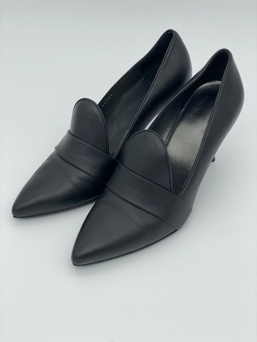 Stuart Weitzman Chaussures femmes: Stuart Weitzman EVA 75 Pump EU 38.5 Schwarz – D'occasion à Zürich par shoe_shop 2