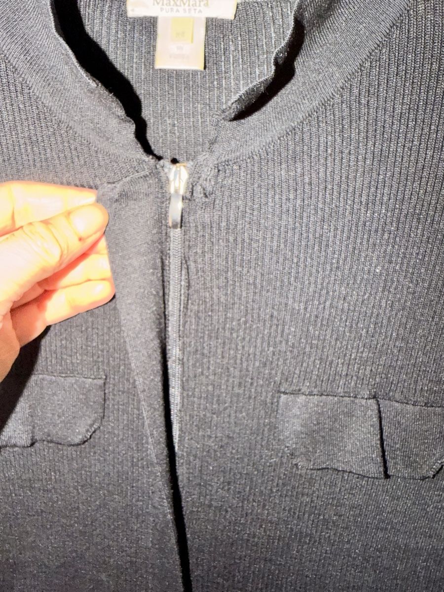 Max Mara Camicette: MaxMara Black Zip-Up silk Cardigan  – Usato da Oberwil b. Zug venduto da fis_2wtq 4