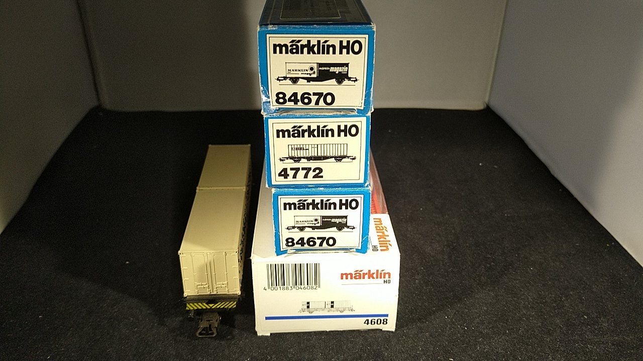 Märklin Modellini di ferrovie: 5 Märklin Containerwagen – Usato da Uster venduto da Regenwurm61 8