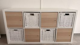IKEA Kallax Regal weiss mit Türen und Körben 8 Fächer