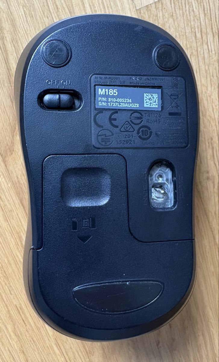 Logitech Souris: Logitech Maus M185 – D'occasion à Utzenstorf par wing55 1