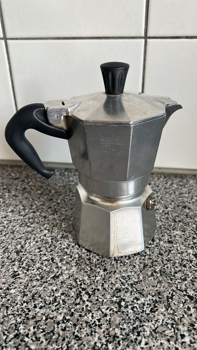 Bialetti Kaffeemaschinen & Espressomaschinen: Caffettiera Bialetti 3 tazze – Gebraucht aus Melano von H-Sara 1