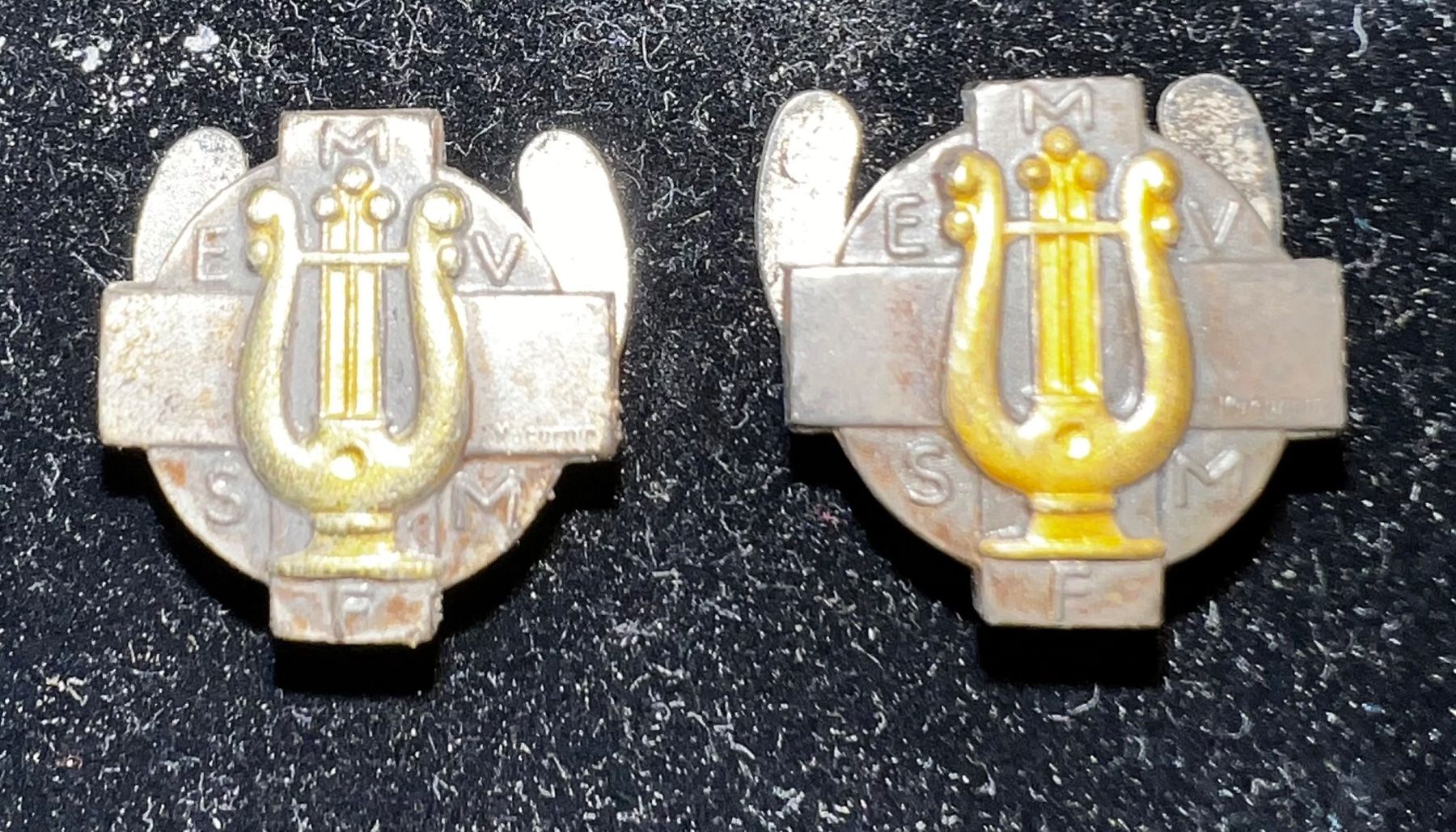 Schweizer Armee Plaketten & Abzeichen: 2 pin’s militaire  abzeichen armée – Gebraucht aus Nyon von 65d45 1