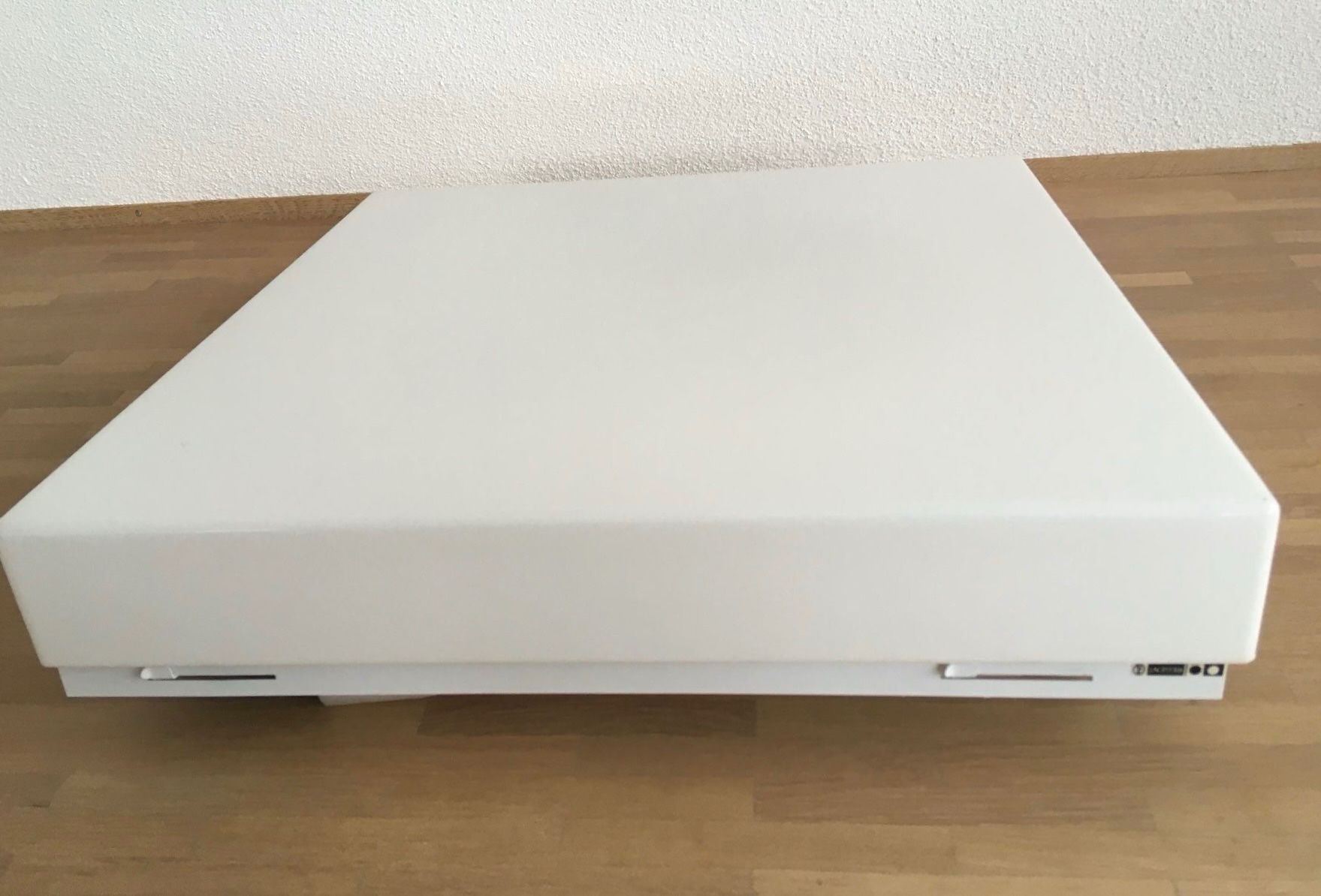 Regent Kronleuchter & Deckenlampen: Regent, Wand- und Deckenleuchte – Gebraucht aus Olten von Macfewer 1
