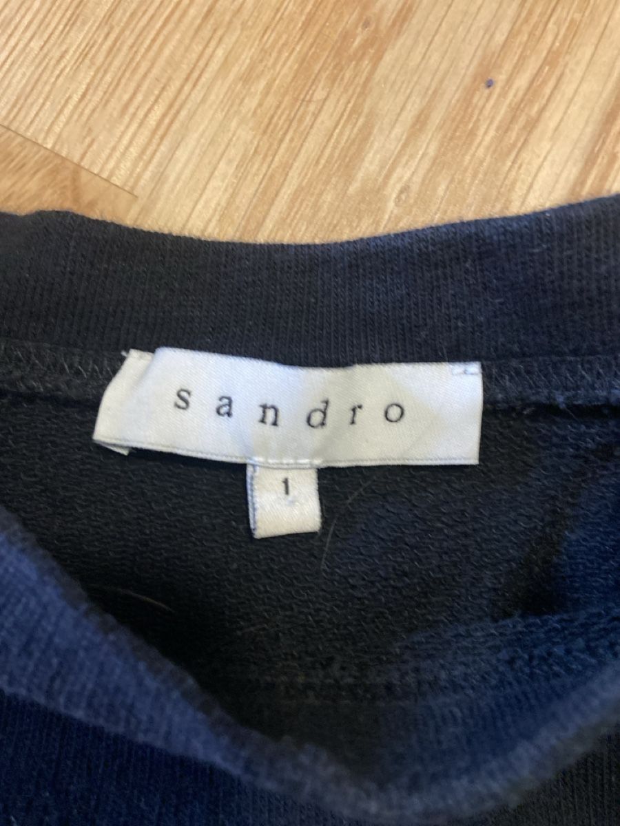 Sandro Top: Haut Sandro – Usato da Lausanne venduto da lau_8vk7 2