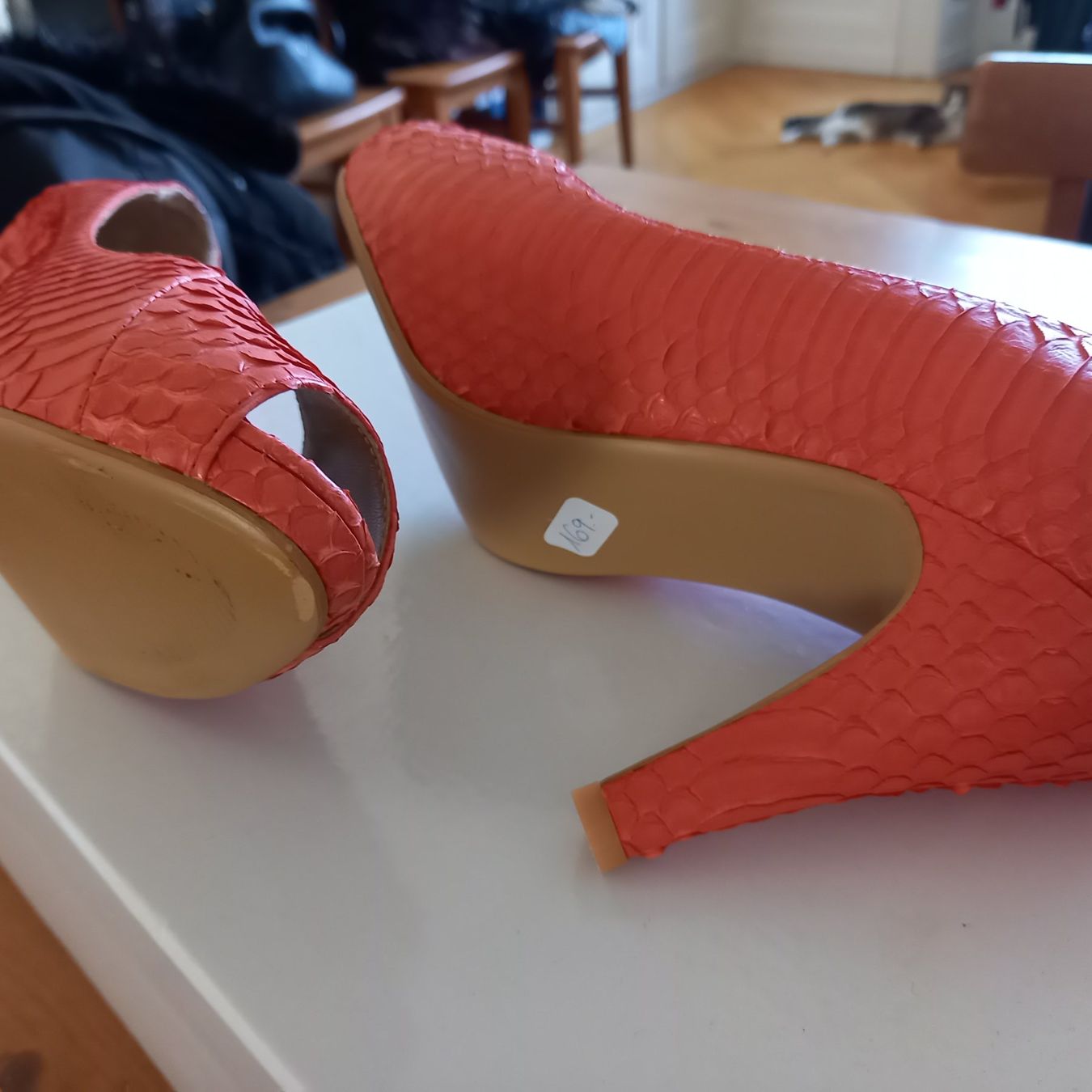 Scarpe da donna: Escarpins ouverts rouges type crocodile t. 37 – Nuovo e nell'imballaggio originale da Genève venduto da elo_t28p 2