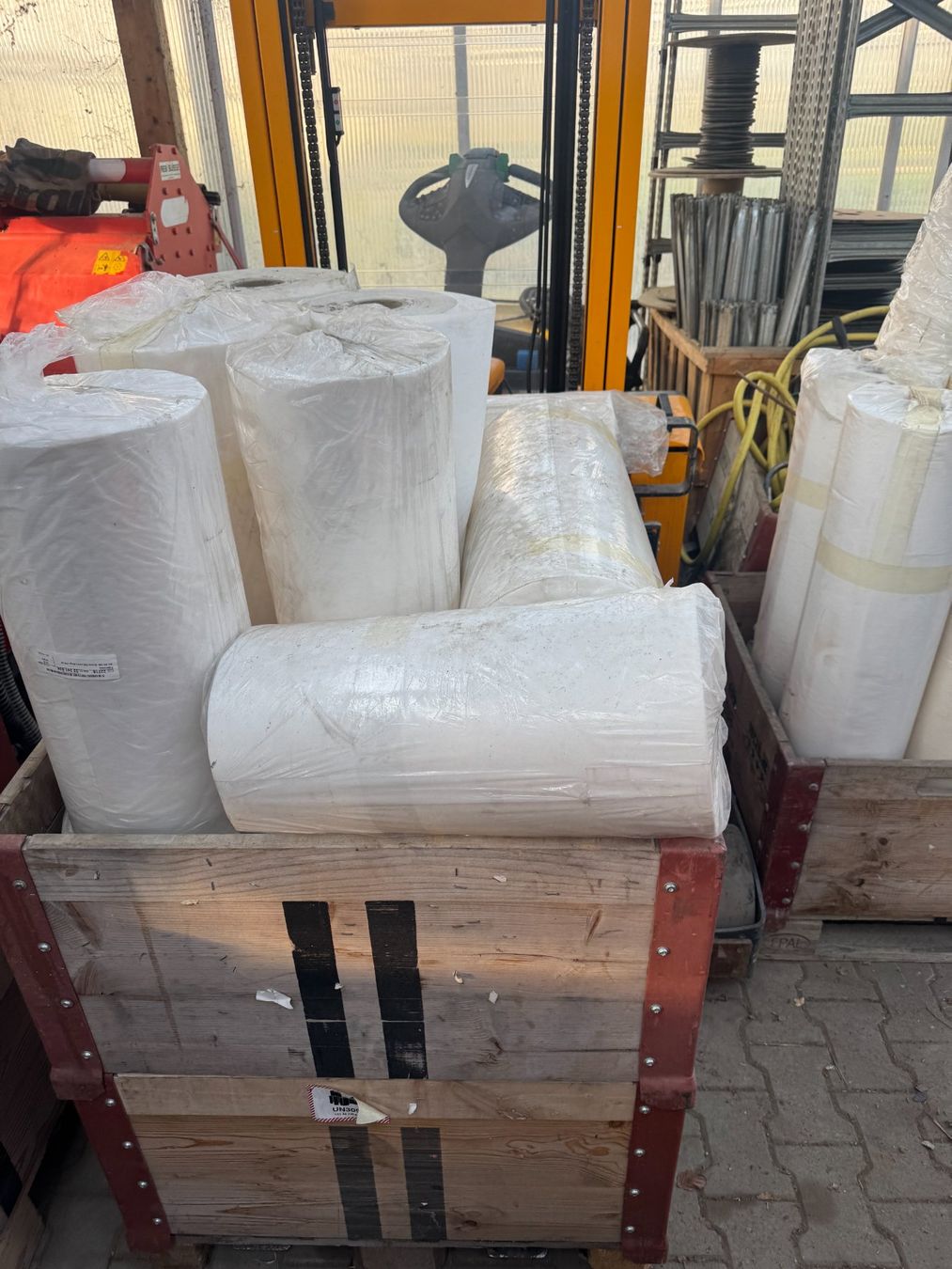 Tous les outils: Posten mit Abdeckflies – D'occasion à Bottmingen par bj824 4