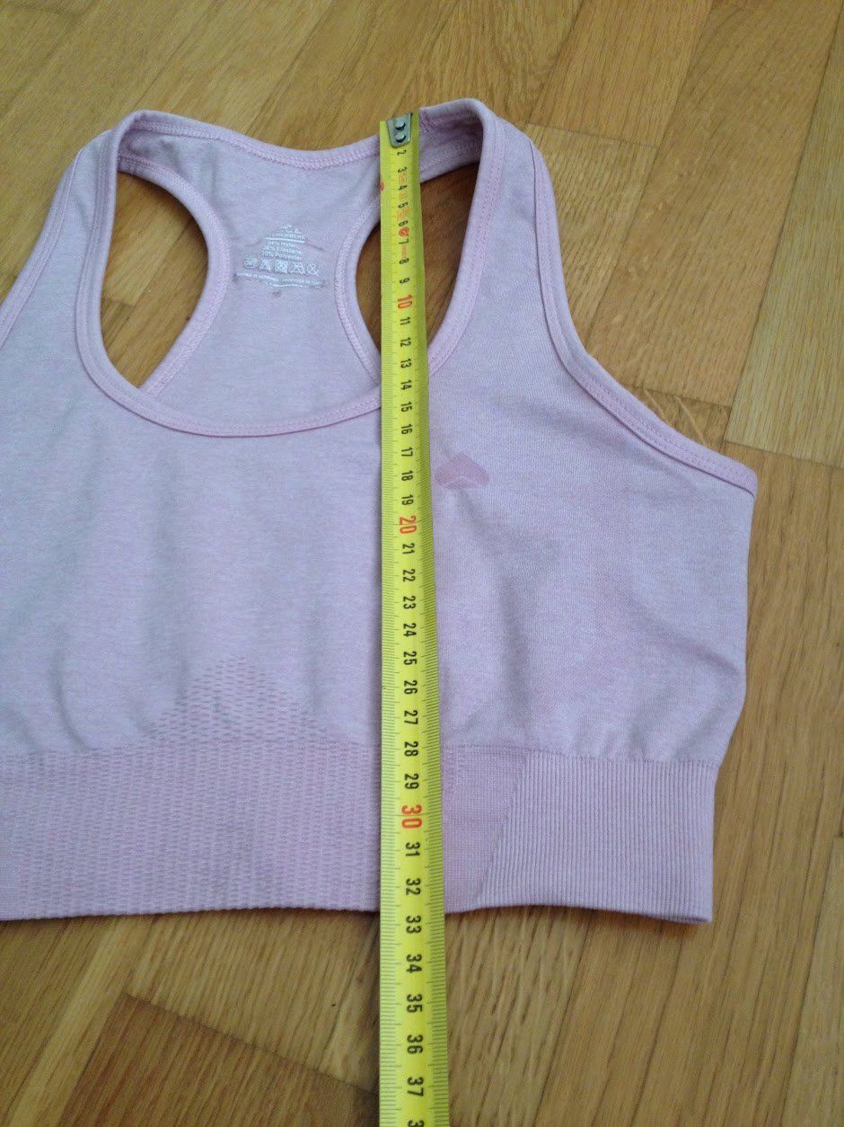 Tops: Top – Gebraucht aus Dübendorf von Fip05 2