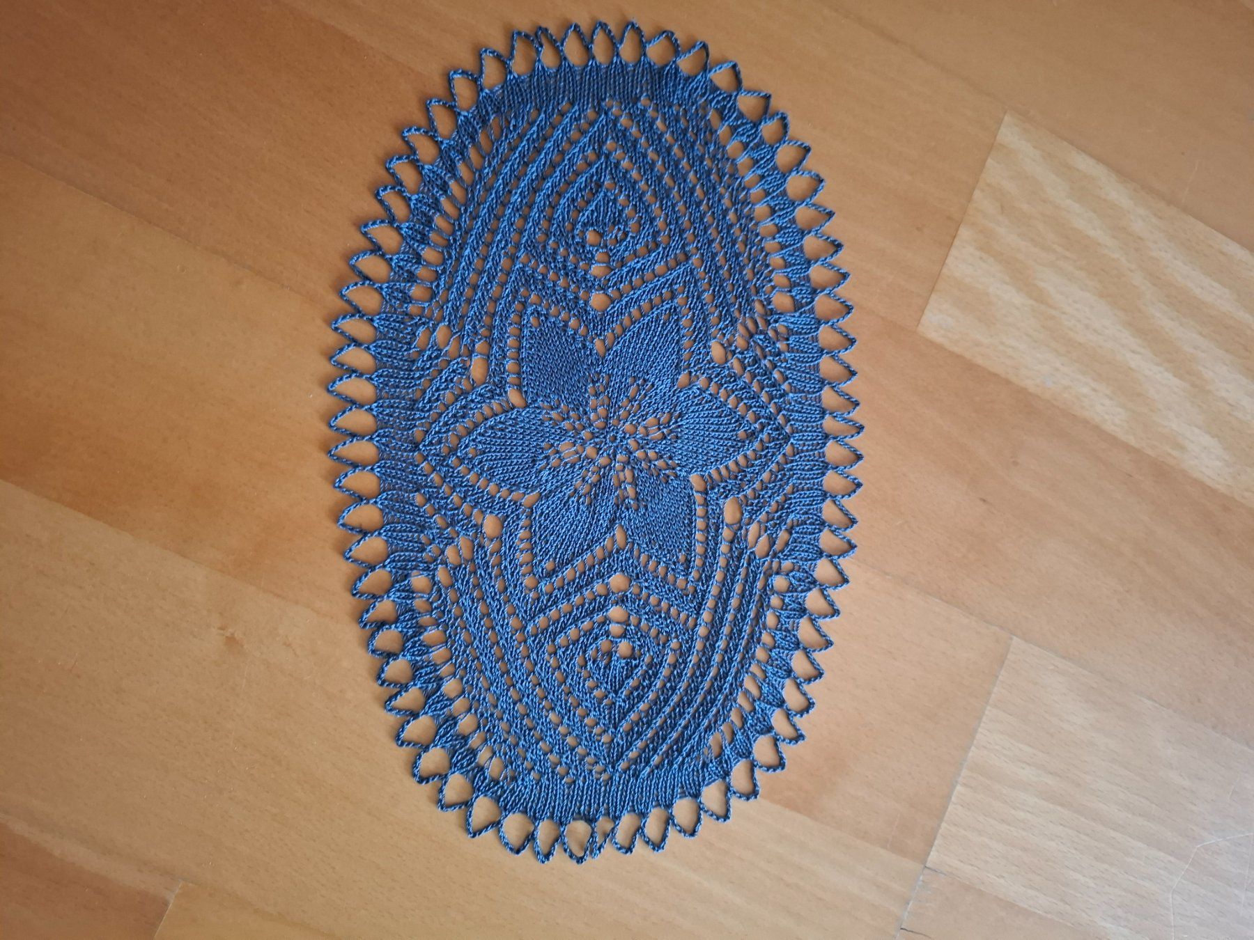 Sottobicchieri: Kunst-Strick-"Deckeli" – Usato da Lachen SZ venduto da IRCOROJA 3