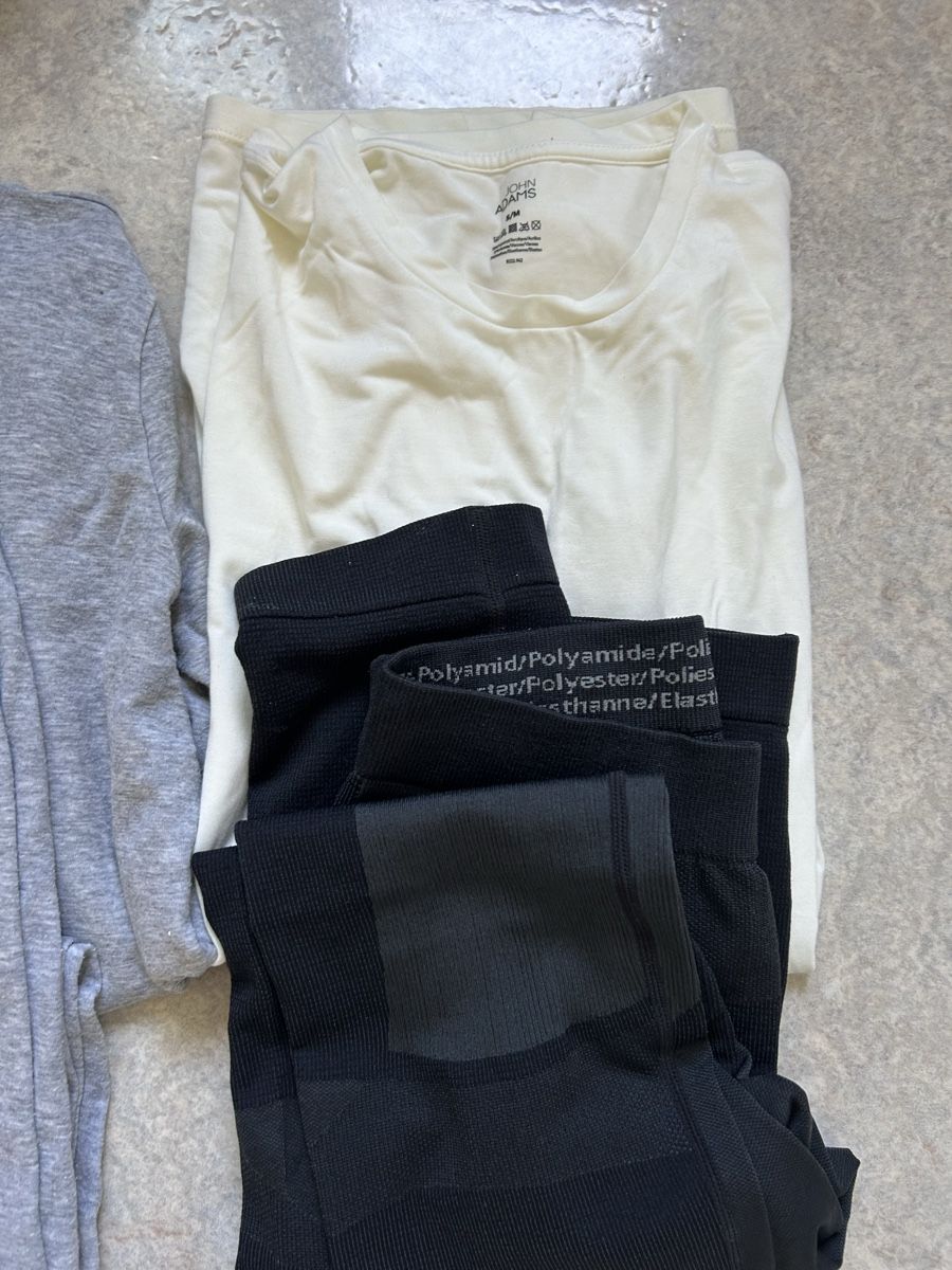 Lotti di vestiti: Ski Unterwäsche-Set Gr.M/L – Usato da Frauenfeld venduto da berk39 1