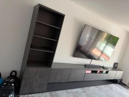 Moderne Wohnwand / TV-Sideboard mit Hochschrank – Anthrazit