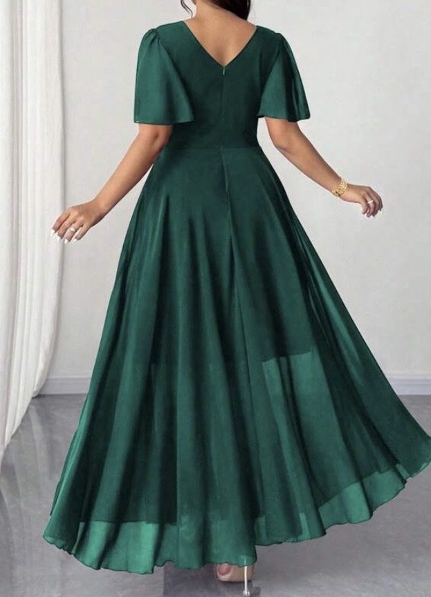 Shein Vestiti: Dunkelgrünes Maxikleid, Grösse XXL – Nuovo e nell'imballaggio originale da Cazis venduto da and_97hg 1