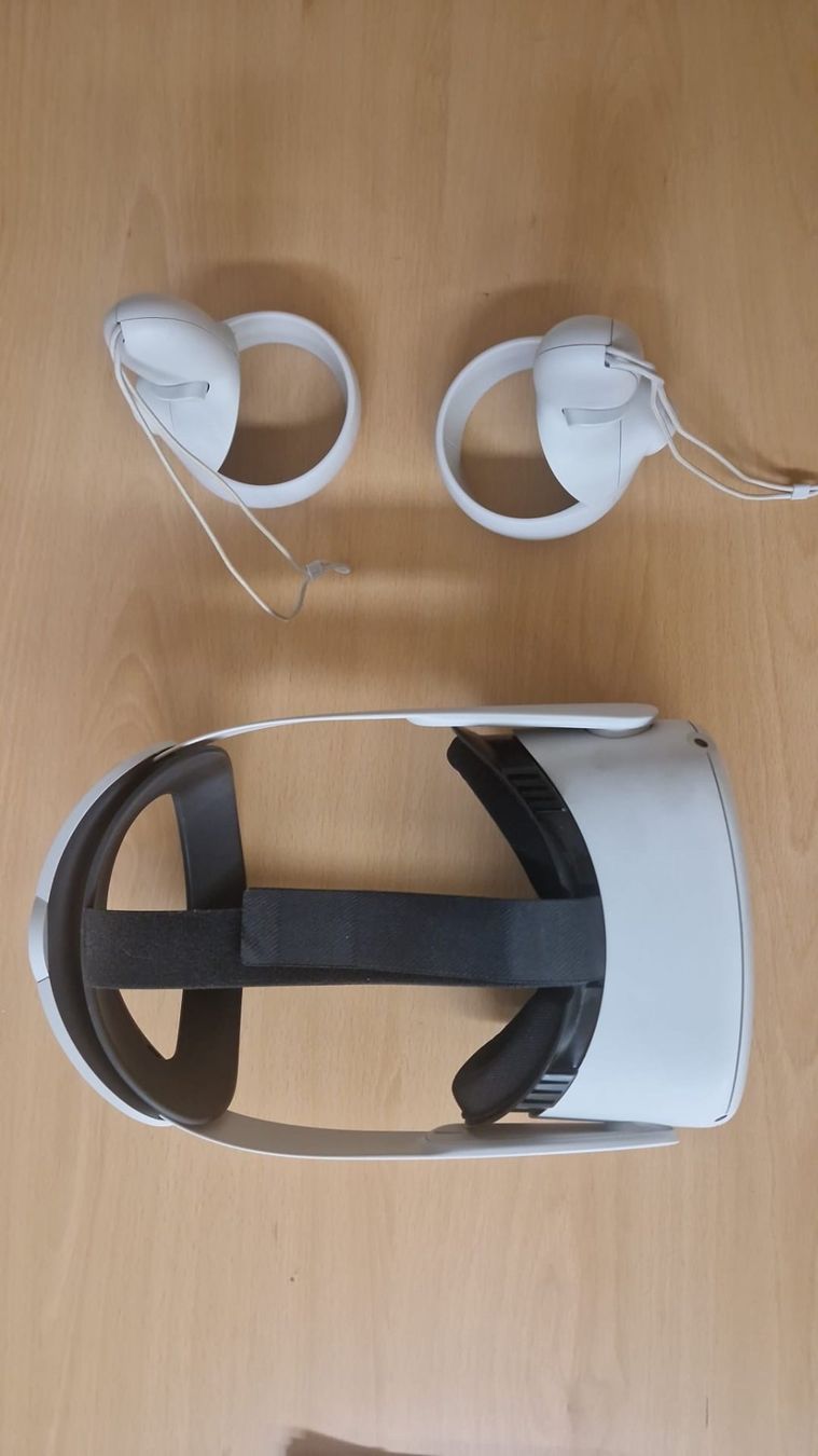 Meta Casco VR: Casque Meta Quest 2 256GB – Usato da Sion venduto da pha_j986 1