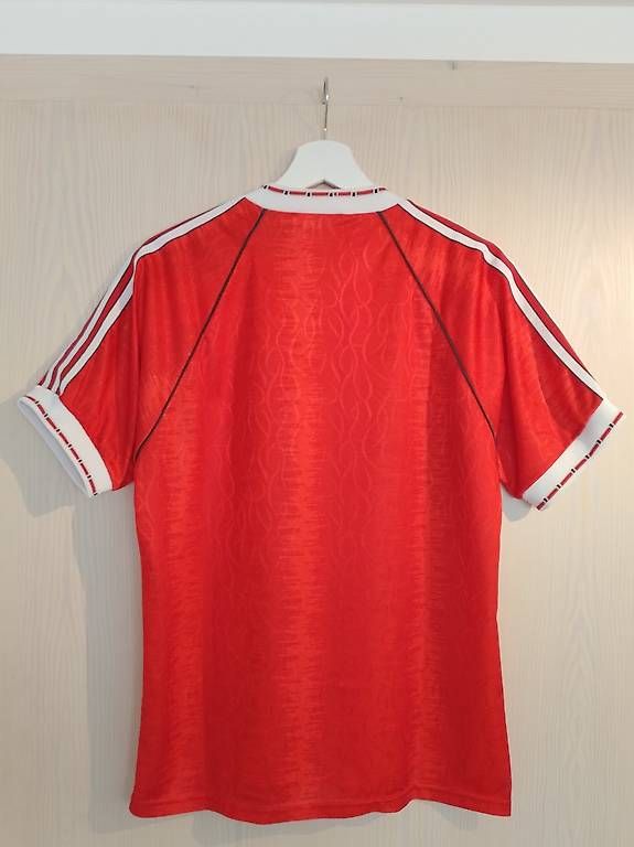 Adidas Canottiere & Pantaloni: Manchester United Trikot 1990 – Usato da Ormalingen venduto da Rune86 1