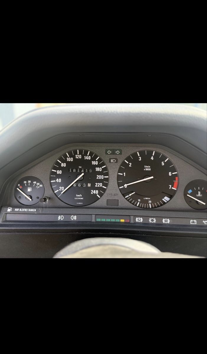 BMW Automobili: BMW 325 E30 IX – Usato da Bellach venduto da man_8llv 5