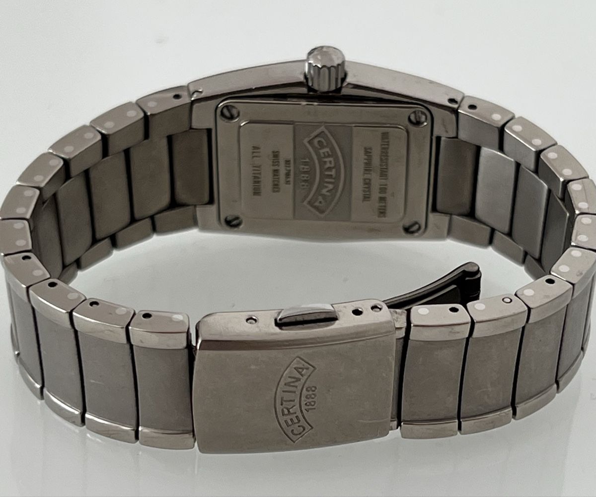 Certina Orologi: Certina DS Spel Titanium Damenuhr defekt – Difettoso da Bern venduto da UhrDeal 4