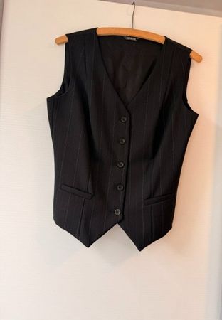 Gilet/ Top in schwarz Grösse 38