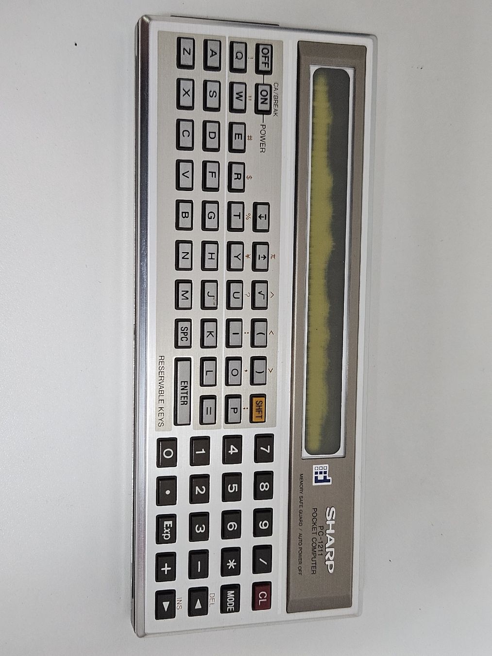 Calculatrices: Sharp PC-1211 Pocket Computer mit Kassetteninterface – Rarit – D'occasion à Schlieren par Bestleo