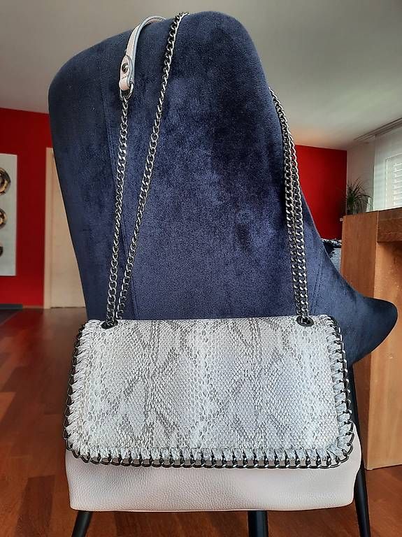 Borse da donna: BATA  Damen Tasche UNGETRAGEN – Nuovo (secondo la descrizione) da Buchs SG venduto da miska01 1