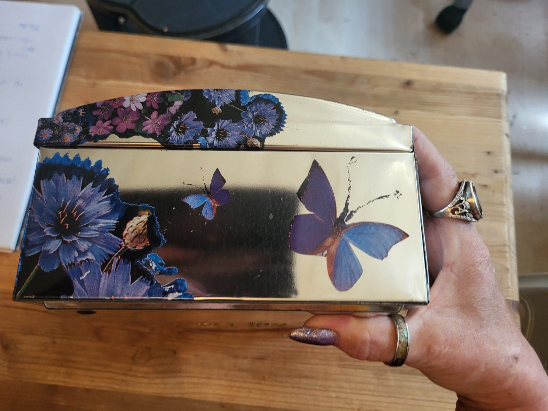 Altro in Decorazioni & Accessori: Hübsche Blechdose "Rosina Wachtmeister" – Usato da Guggisberg venduto da Aegertenlehn 3
