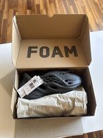 Yeezy foam runner