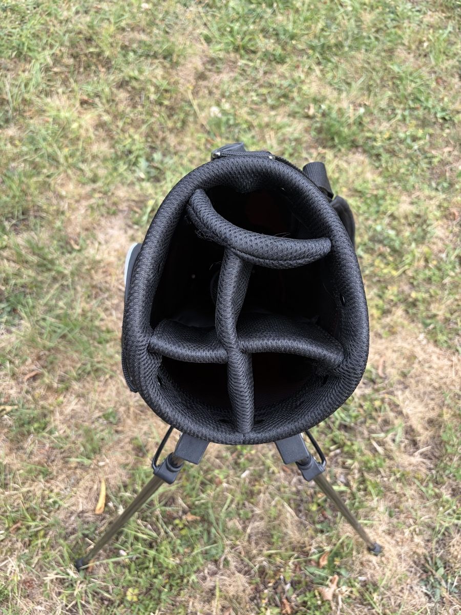 Wilson Taschen: Golf Bag Wilson schwarz neuwertig – Gebraucht aus Lenzburg von flyfun 2