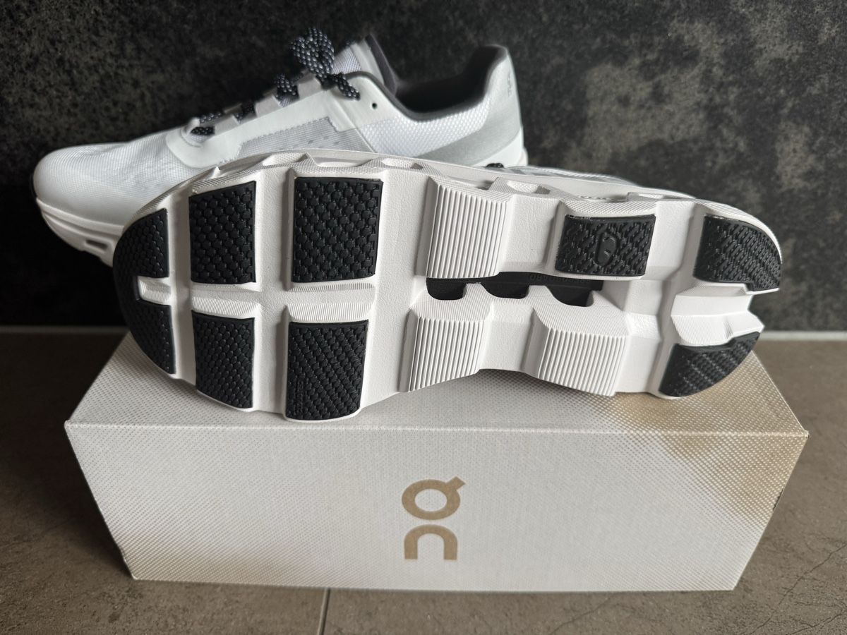 On Herrenschuhe: ON cloudmonster  – Neu und originalverpackt aus Corpataux von seniz 8
