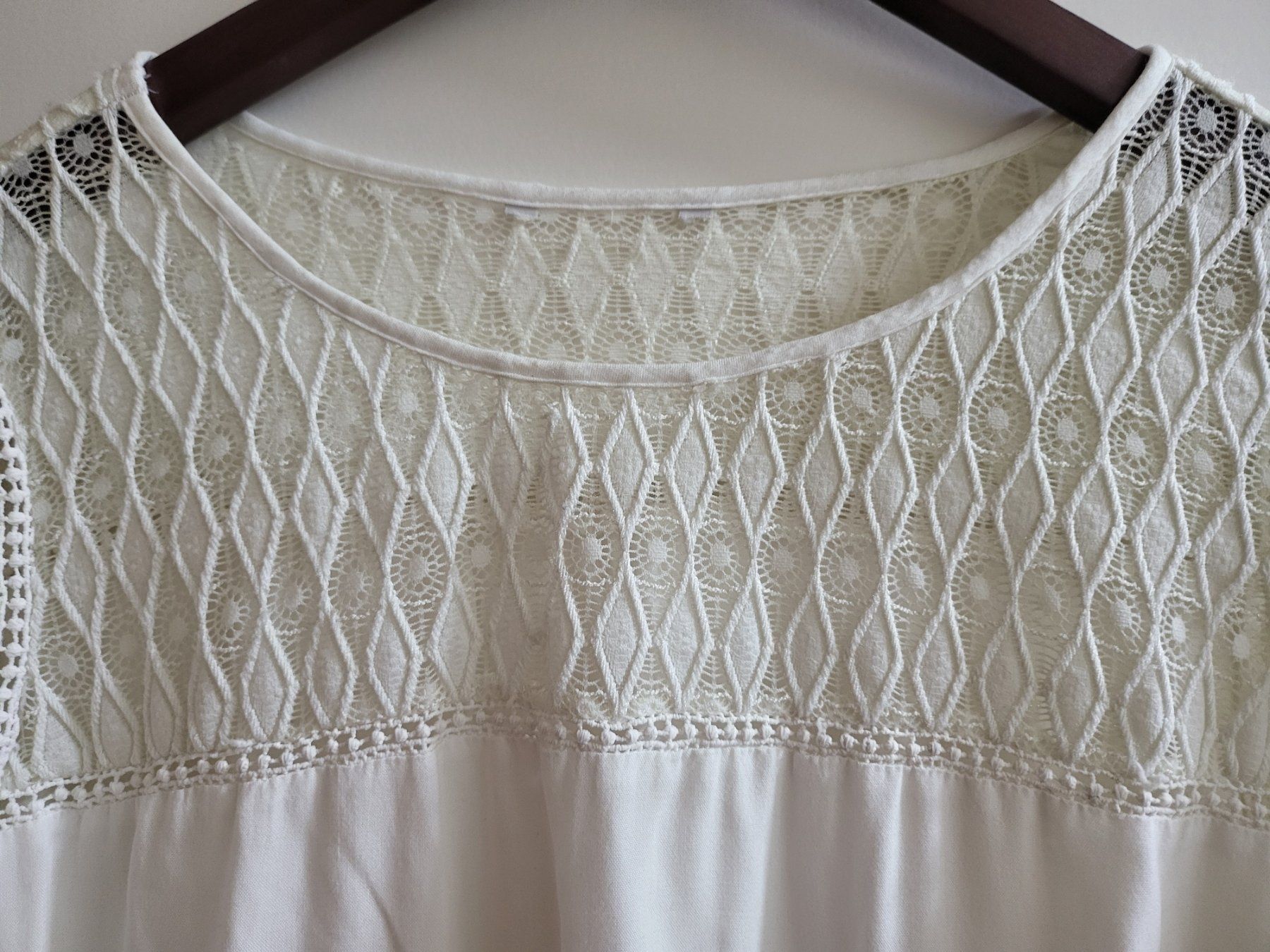 Camicette: Sommerliche Bluse in Weiss mit Spitze – Usato da Basel venduto da sci_67ms 2
