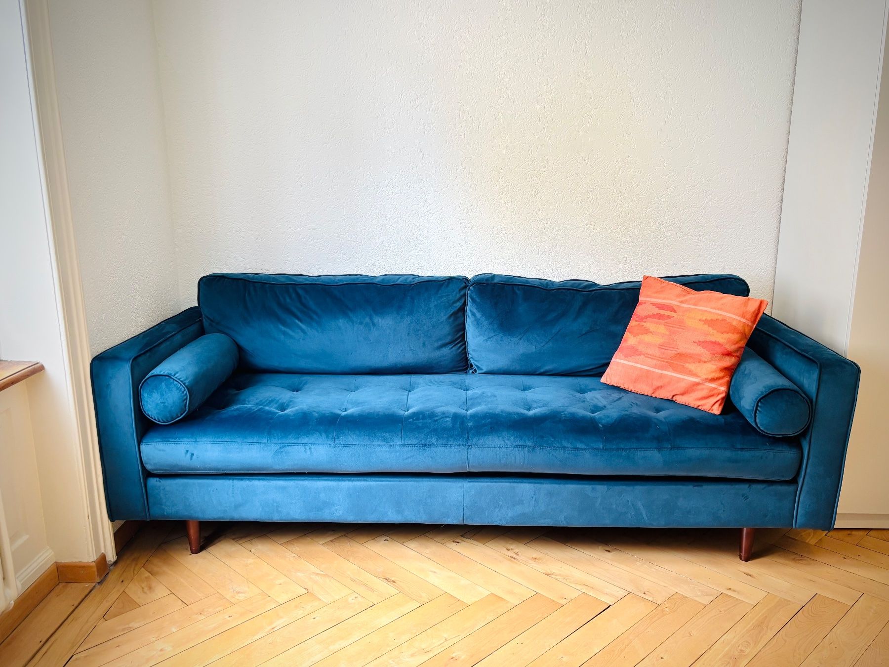 Sofas: Schönes Blaues Sofa (Couch) – Gebraucht aus Zürich von nad_yj6c