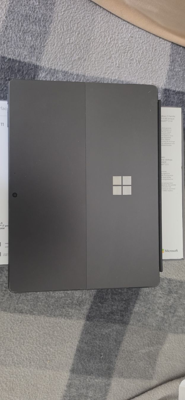 Microsoft Tablet PC: Microsoft Surface Pro 9 i7 16GB 512GB Graphite – Usato da Commugny venduto da fab_85yc 4