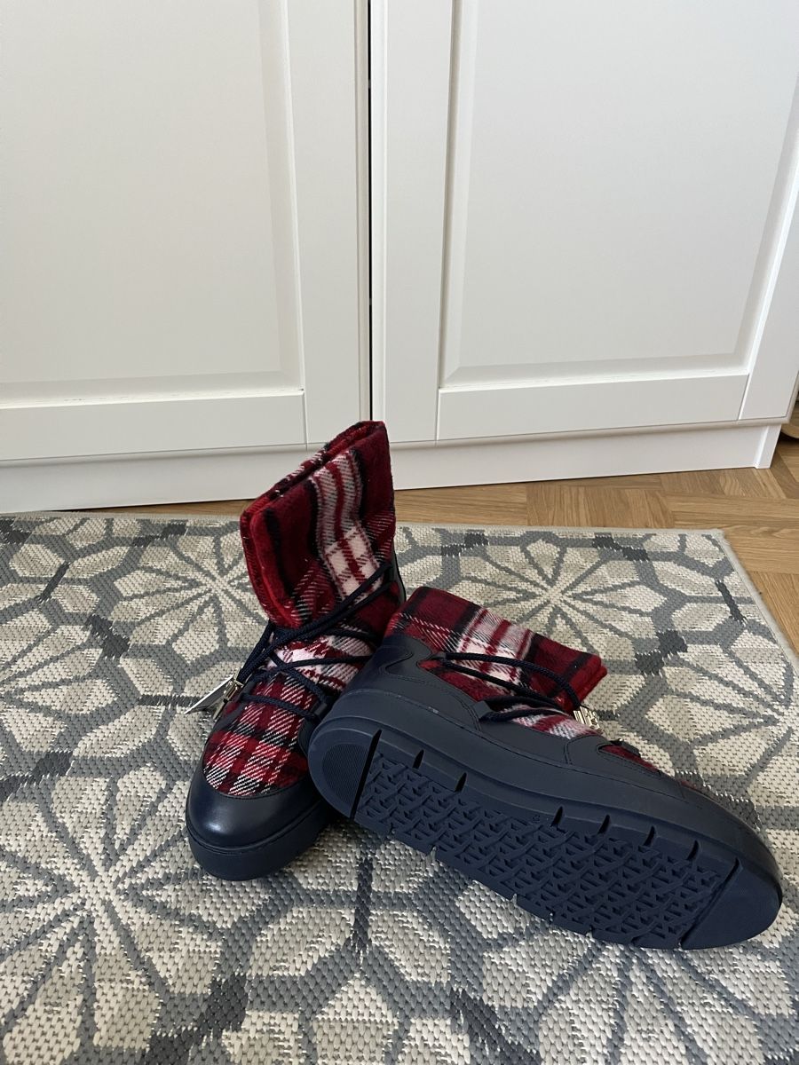 Tommy Hilfiger Damenschuhe: Tommy Hilfiger Boots – Neu und originalverpackt aus Allschwil von eyl_bb8q 3