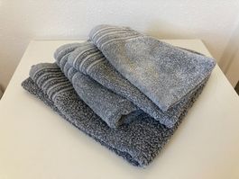 Lot de 4 serviettes grises claire Pfister 100% coton