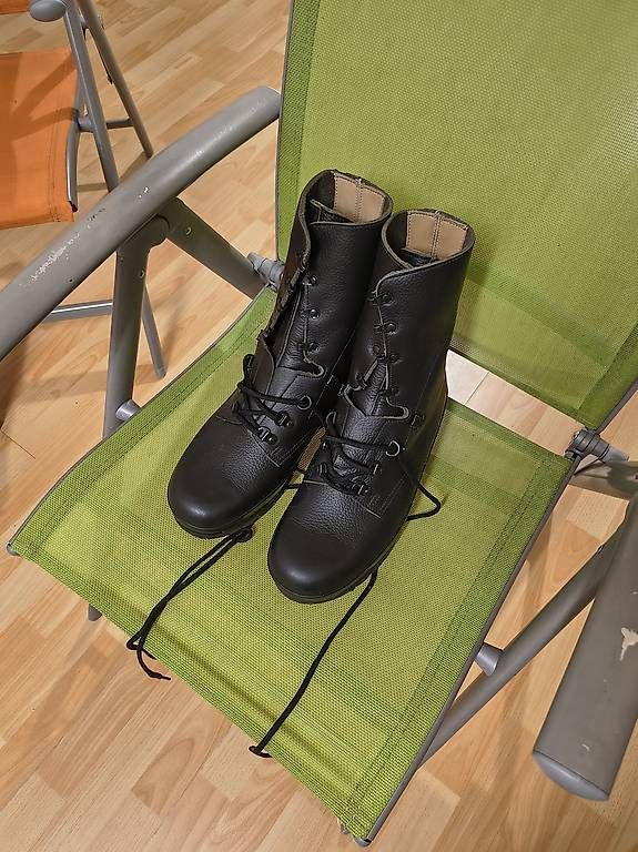 Scarpe da uomo: Scarponi militare  – Usato da Agno venduto da mediomas