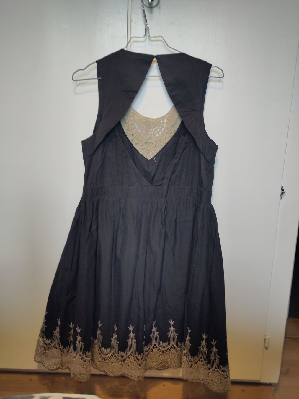 Kleider: Robe – Gebraucht aus Fribourg von Perpignan66 1