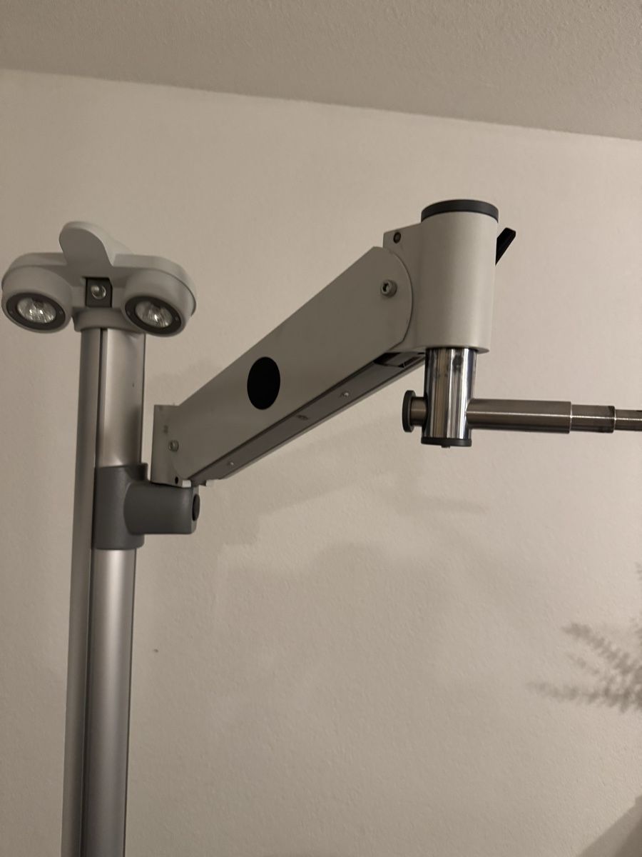 Attrezzature mediche: 2 Mal Refraktionsstühle – Usato da Olten venduto da buj_kym9 7