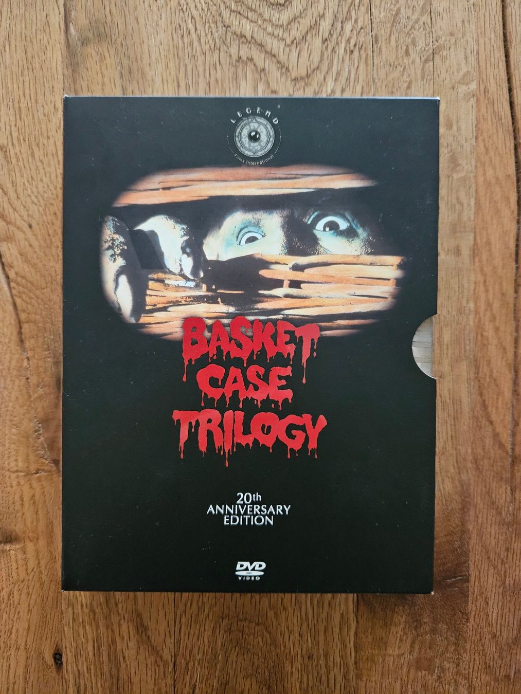 Tutti i DVDs: Basket Case Trilogy - Uncut - Legend - limitierte Edition – Usato da St.Gallen venduto da Capsule_Corporation