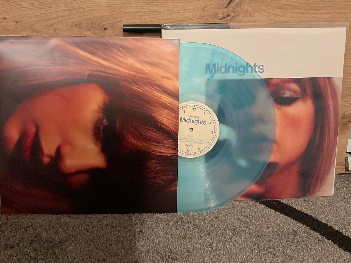 Schallplatten: Taylor Swift - Midnights Vinyl – Gebraucht aus Niederweningen von NikeFan
