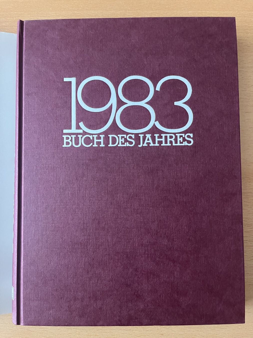 Libri: Buch des Jahres 1983 - Schweizer Illustrierte – Usato da Lausen venduto da Mondeo10628 1