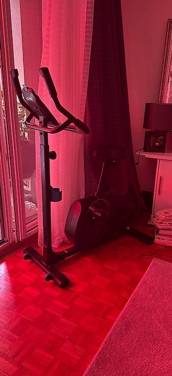 Hometrainer: Vélo d'appartement  – Gebraucht aus Lausanne von emi_8rcr 2