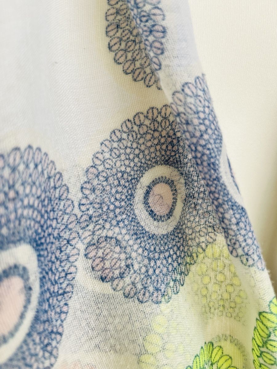 Foulard & Sciarpe: Leichter Schal – Usato da Ittigen venduto da franzis6 2