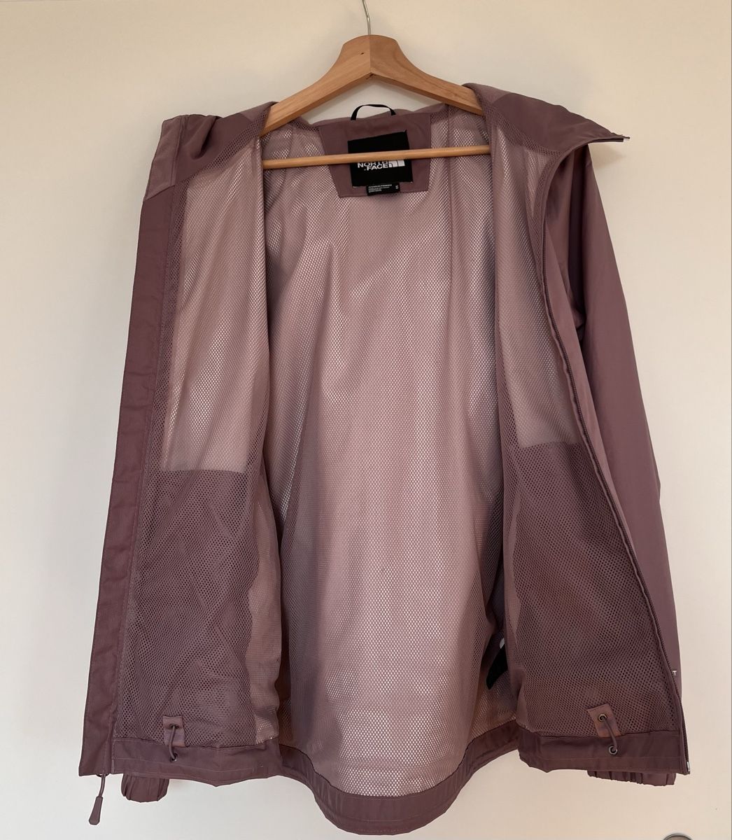 North Face Giacche: The north Face Regenjacke Gr. M – Usato da Basel venduto da fra_z5gc 2