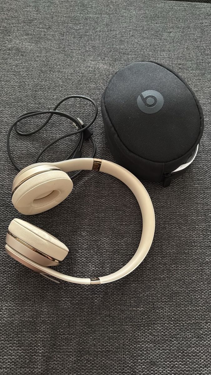 Beats Kopfhörer: Beats Solo3 Kopfhoerer mit Case gebraucht – Gebraucht aus Kaltbrunn von padde