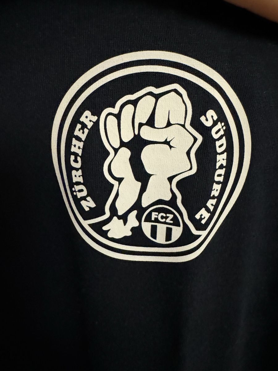 FCZ T-Shirts: FCZ Südkurve T-Shirt , size M – Gebraucht aus Zürich von Andriy_Zurich 2